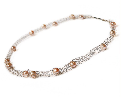 Pearls-Collier aus 925er Silber mit Rosé-Perlen - Preis: 265,-€